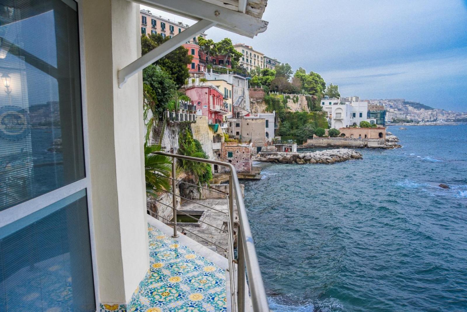 La Casa Sul Mare Apartment Napoli Exterior foto