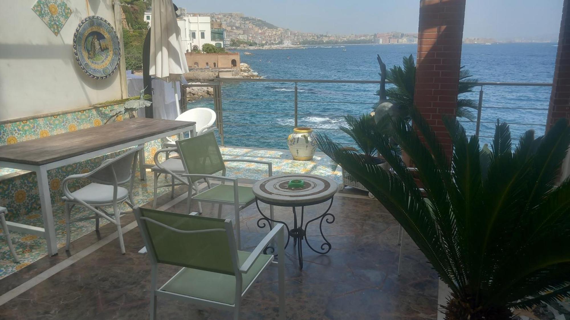 La Casa Sul Mare Apartment Napoli Exterior foto